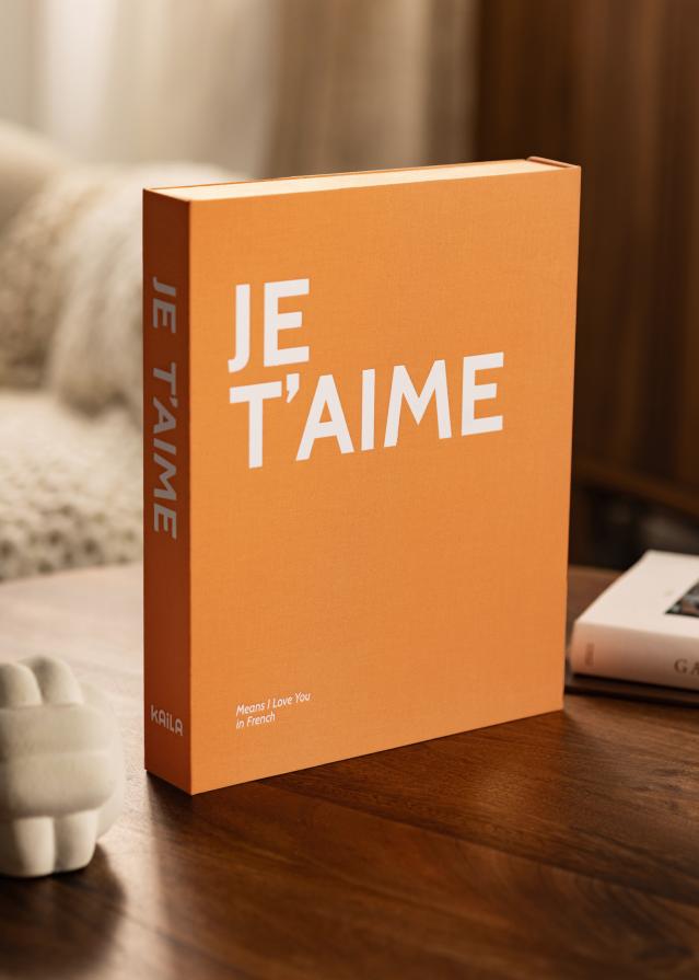 KAILA JE T'AIME - Coffee Table Photo Album (60 Melni Lappuses / 30 loksnes)