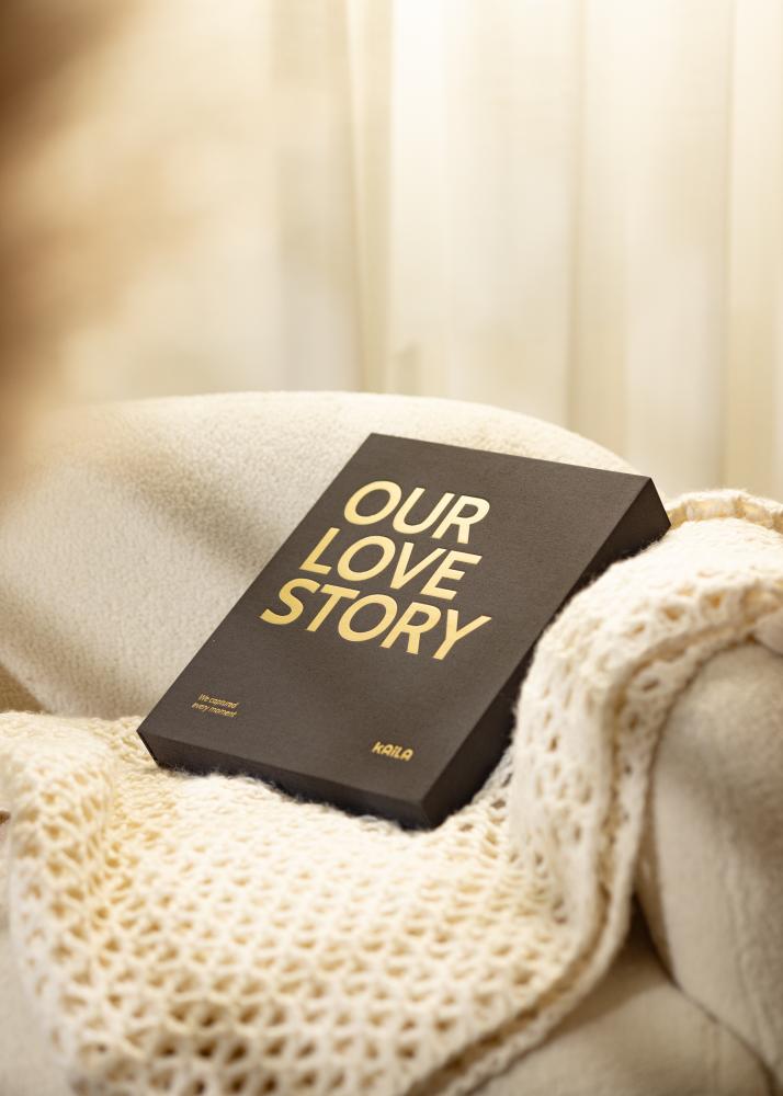 KAILA OUR LOVE STORY Black - Coffee Table Photo Album (60 Melni lapas)