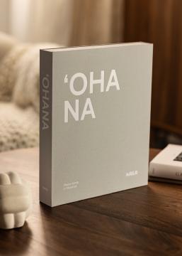 KAILA 'OHANA - Coffee Table Photo Album (60 Melni Lappuses / 30 loksnes)