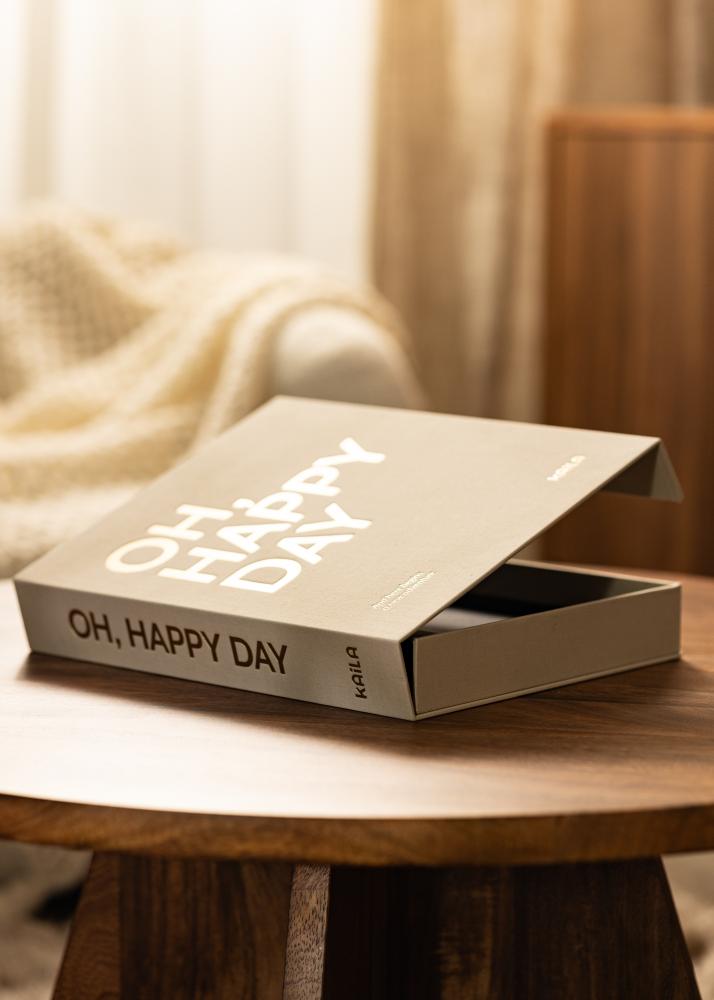 KAILA OH HAPPY DAY Creme - Coffee Table Photo Album (60 Melni lapas)